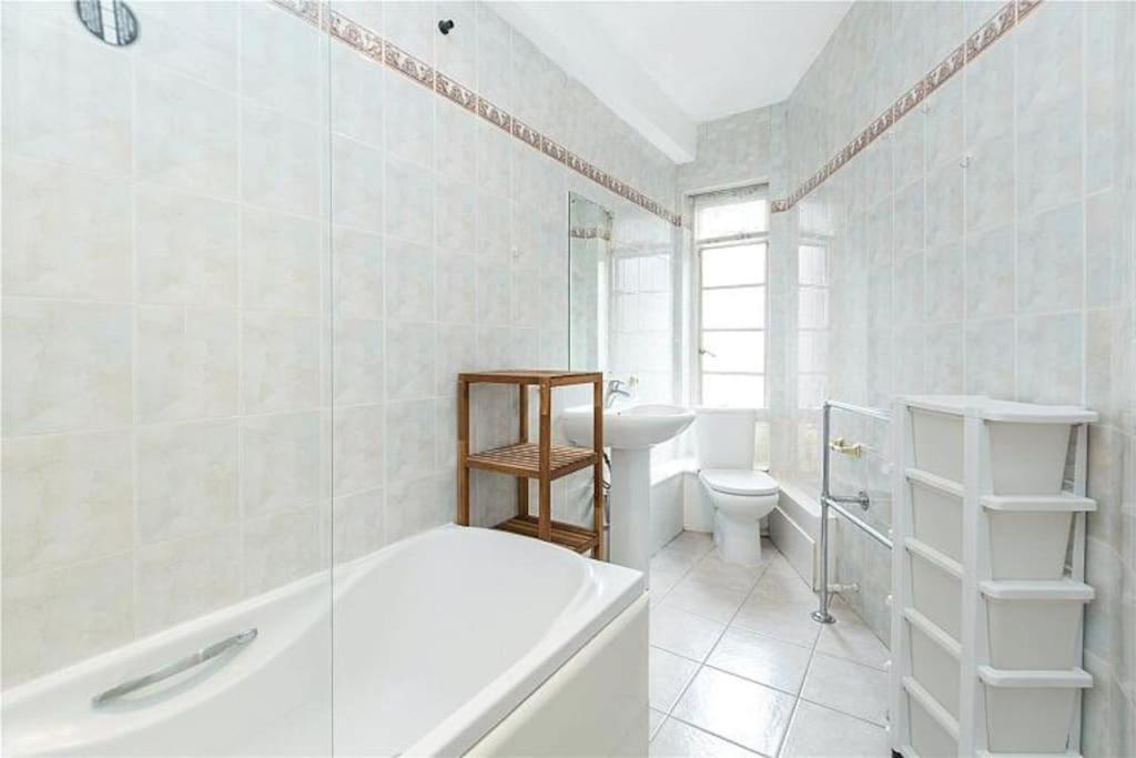 King-Sized Studio, 6Th Floor + Lift, Regent'S Park London Exterior foto