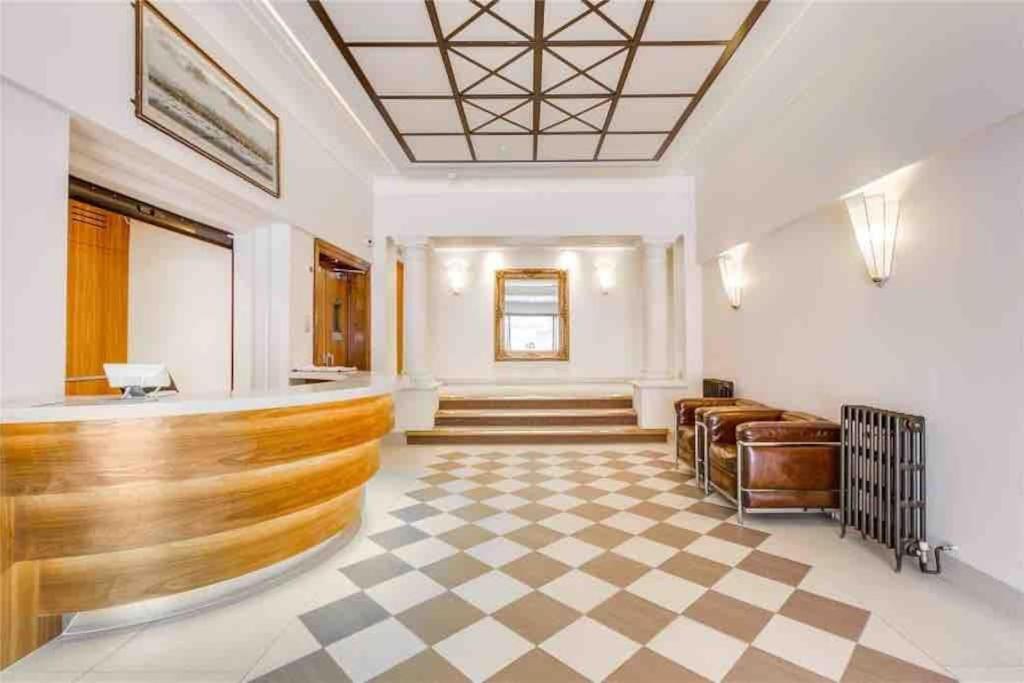 King-Sized Studio, 6Th Floor + Lift, Regent'S Park London Exterior foto